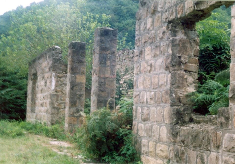 Ancient stone ruins landscape